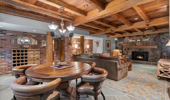 6 Pine Hill Rd, Burlington, CT 06013