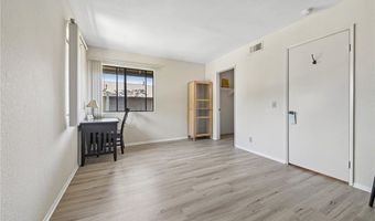 956 S Downey Pl, Anaheim, CA 92804