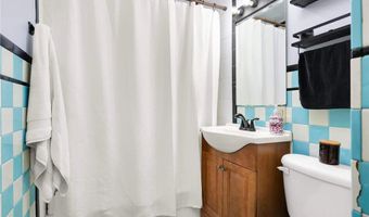 818 Madison St, Anoka, MN 55303