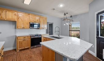 417 Magnolia St, Hico, TX 76457