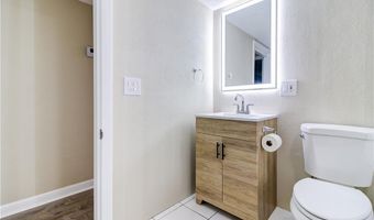 6 Pine Ln, Johnston, RI 02919