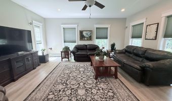 134 Pine Ledge Rd, Bangor, ME 04401