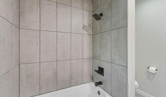 16 Duvall Ln, Bella Vista, AR 72715