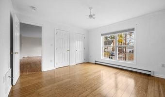 202 Pearl St, Bangor, ME 04401