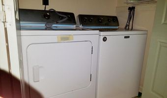 2 Lupine Ln, Bath, ME 04530