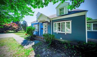 25 Eighth St, Auburn, ME 04210