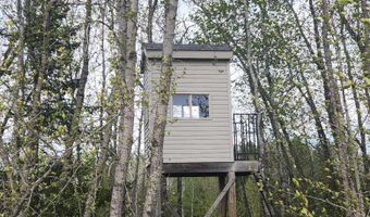 9453 Alango Rd, Angora, MN 55703