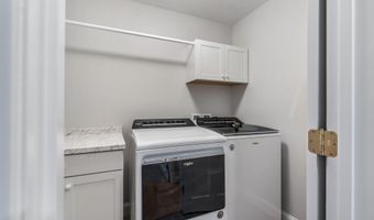 4 Highview Ter, Belfast, ME 04915