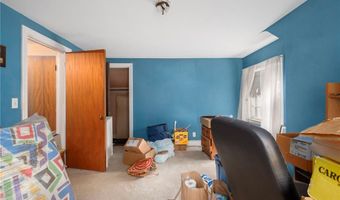 39 Greenfield Ave, North Providence, RI 02911