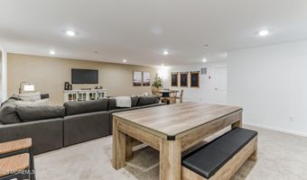 10 E Garfield Ave, Atlantic Highlands, NJ 07716