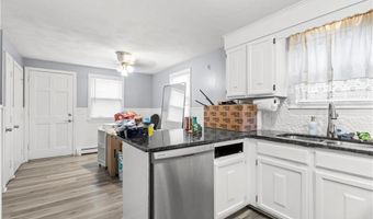 12 Parsons St, East Providence, RI 02914