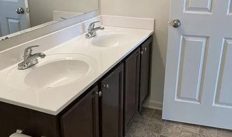 3823 GREEN St, Claymont, DE 19703