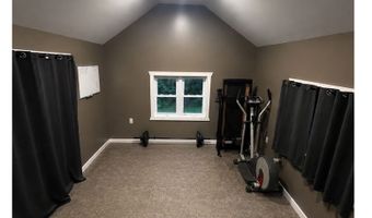 185 Maple St, Andover, OH 44003