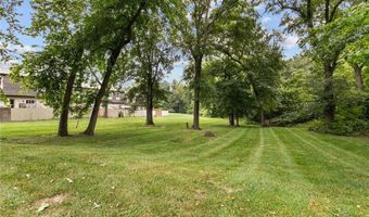 1210 Wicklow Rd Rd M, Ballwin, MO 63021