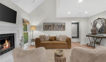 205 Mayfield Cir, Alpharetta, GA 30009