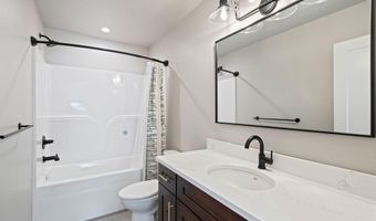 2044 NE Altura Dr, Bend, OR 97701