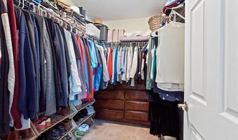 15 Fieldstone Dr, Augusta, ME 04330