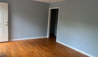 48 E Shore Dr, Alloway, NJ 07462