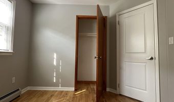 33 E 51ST St 2, Bayonne, NJ 07002