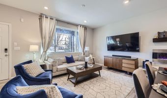 21613 E 59th Pl, Aurora, CO 80019