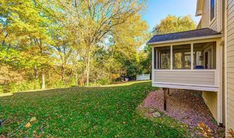 6052 Pine Bluff Dr, Avon, IN 46123