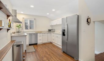 7766 SW BAYBERRY Dr, Beaverton, OR 97007