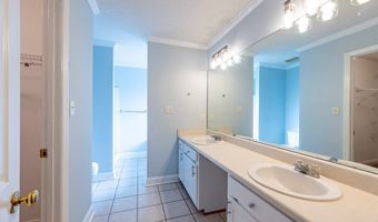3629 Club Dr, Albany, GA 31721