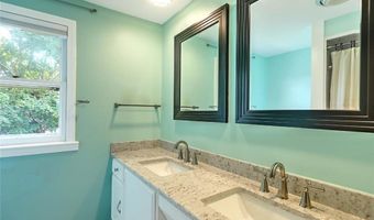 135 Foote St, Barrington, RI 02806