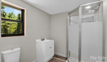 75 Old Macedonia Rd, Alexander, NC 28701