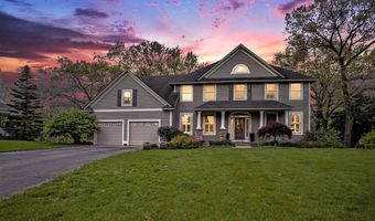 3673 Hunters Way Dr SE, Ada, MI 49301