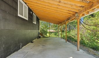 240 S HARBOR St, Rockaway Beach, OR 97136