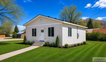 359 Challis Ave, Arco, ID 83213