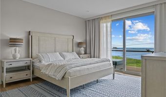 82 Ellery Rd, Newport, RI 02840