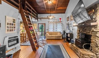 106 DK Ranch Ln, Ashland, KY 41102