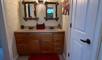 14 MINNIE HA HA Rd, Albrightsville, PA 18210