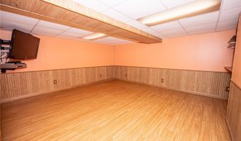 190 Wyeth Dr, Amherst, NY 14068