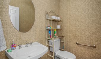 2508 Bristol Dr, Ames, IA 50010