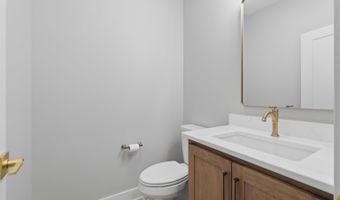 2046 Links Ln, Auburn, IN 46706