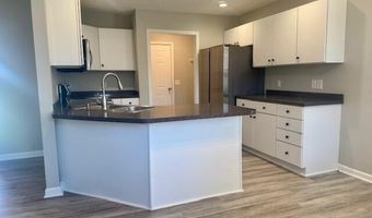 155 Pecan Grove Dr, Aberdeen, NC 28315