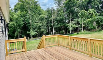 2 Gary Knls, Danbury, CT 06810