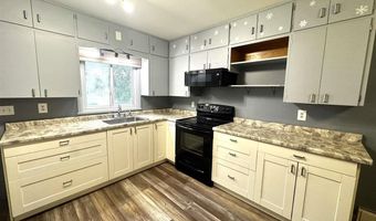 319 W 3rd Ave N, Aurora, MN 55705