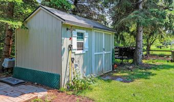 N254 MEADOWBREEZE Court, Appleton, WI 54915