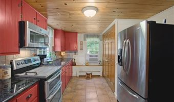 22 Burgess Rd, Foster, RI 02825