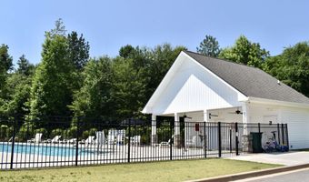 1953 Landrow Ln, Boiling Springs, SC 29316