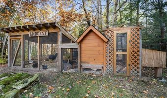 101 Horace Greeley Rd, Amherst, NH 03031