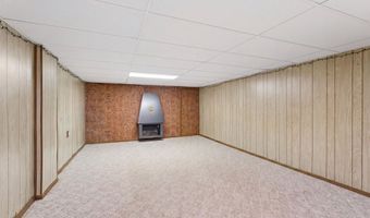 620 W SUNSET Ave, Appleton, WI 54911
