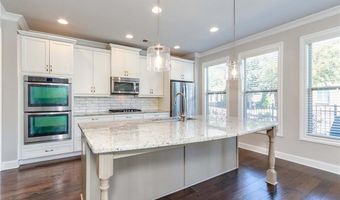 7875 Crownpoint Dr, Alpharetta, GA 30005
