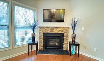 2160 Greencrest Cir, Alpharetta, GA 30004