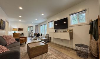 19977 Brick Rd, South Bend, IN 46637