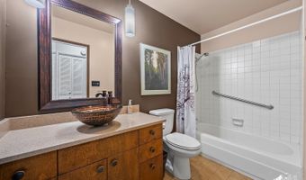 3818 Helvetia Dr, Anchorage, AK 99508